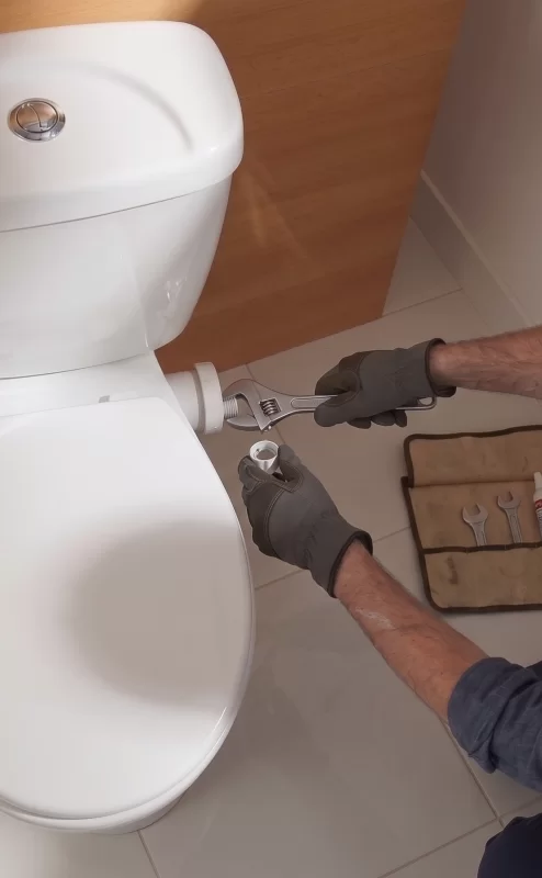 Remplacement de pipe d'évacuation WC
