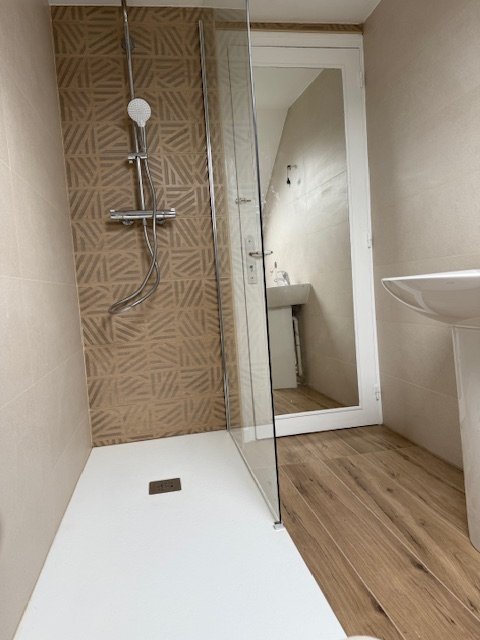 Rénovation de salle de bain clé en main en Isère