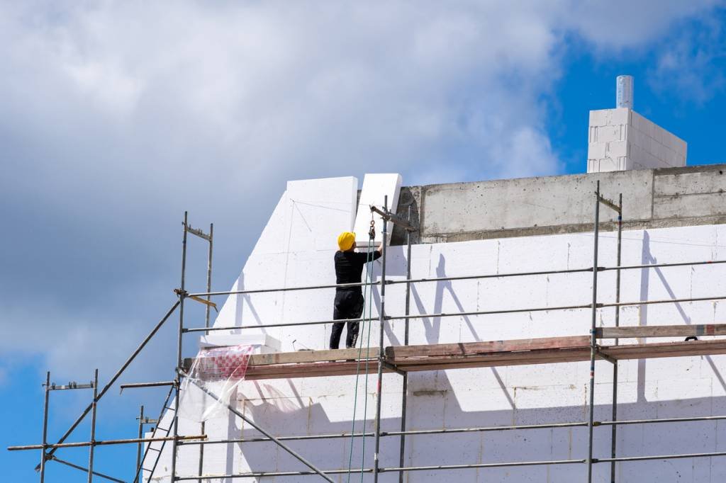 Isolation par l'ext&eacute;rieur d'une maison